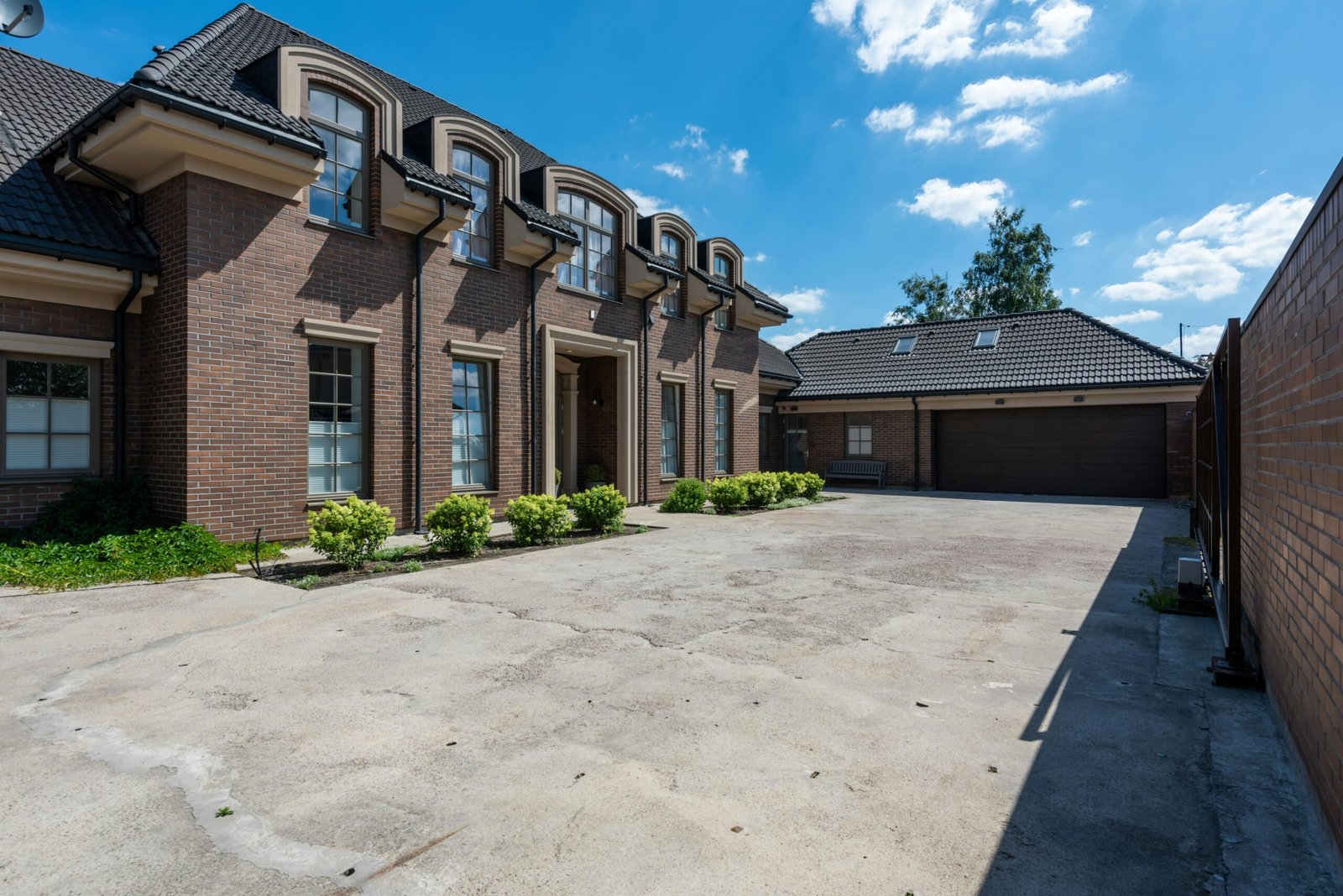 How Much Does It Cost to Install a Driveway? (2026 Guide)