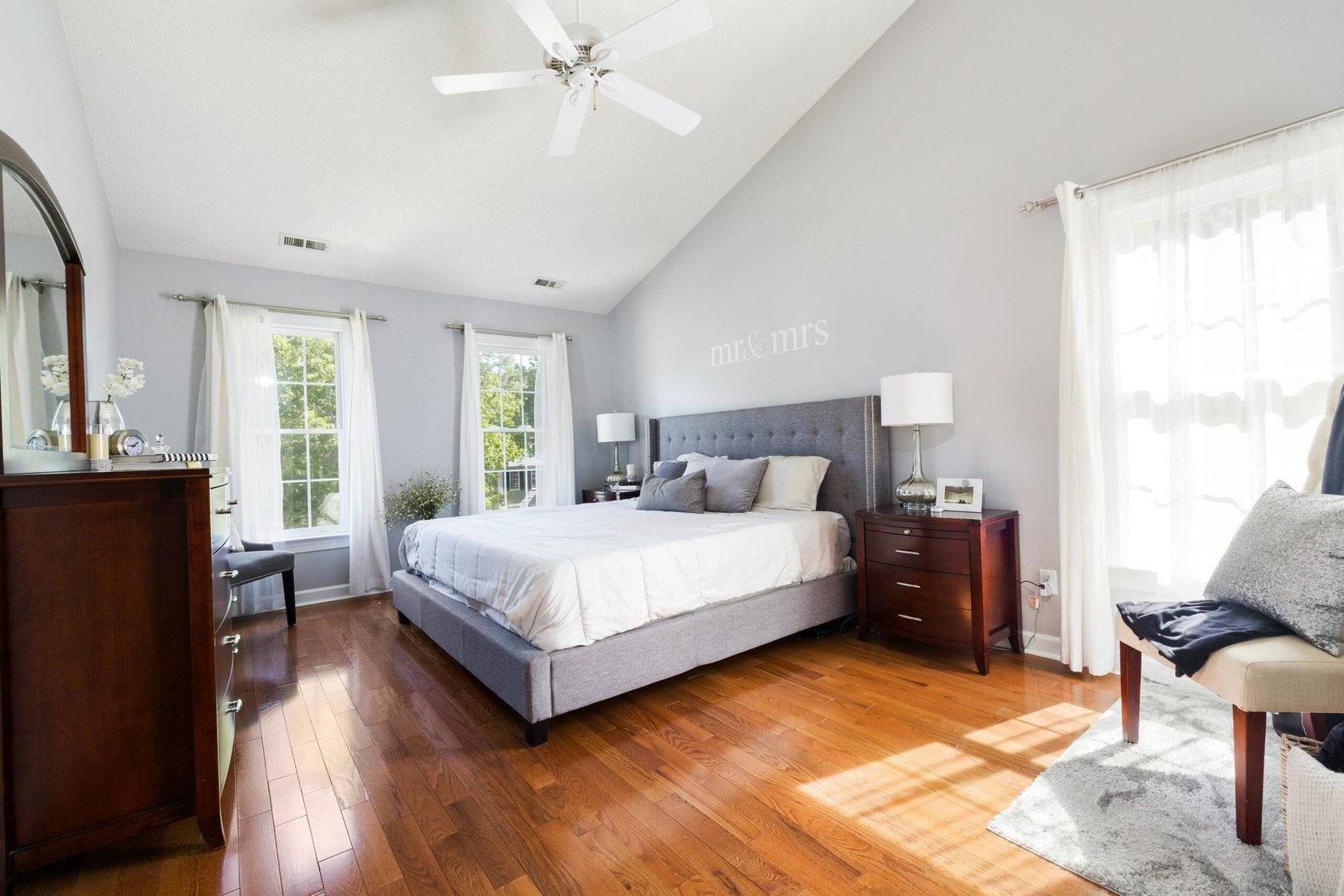 How Much Does It Cost to Install Hardwood Floors in a Bedroom? (2026 Guide)