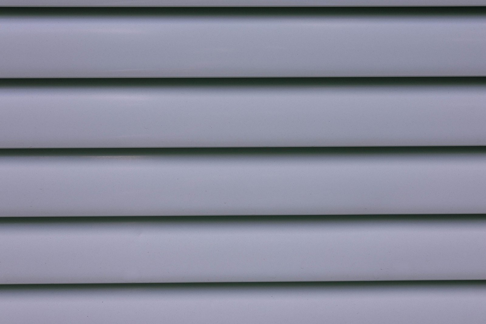 How Much Does It Cost to Replace Siding? Vinyl, Fiber Cement, and Wood Compared (2026 Guide)