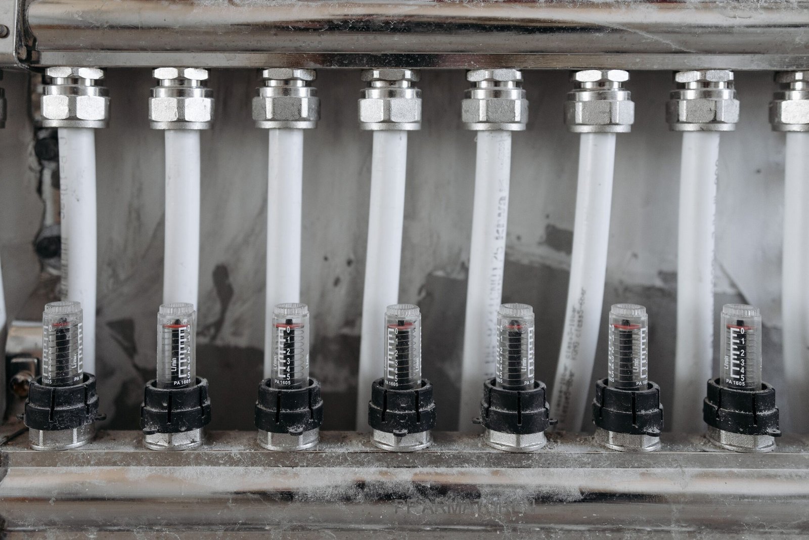 How Much Does It Cost to Replace a Water Heater? What Plumbers Charge in 2026